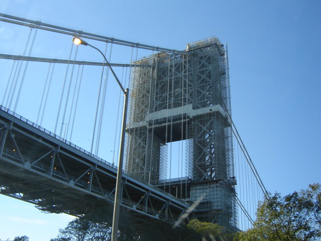 George Washington Bridge by wnweber