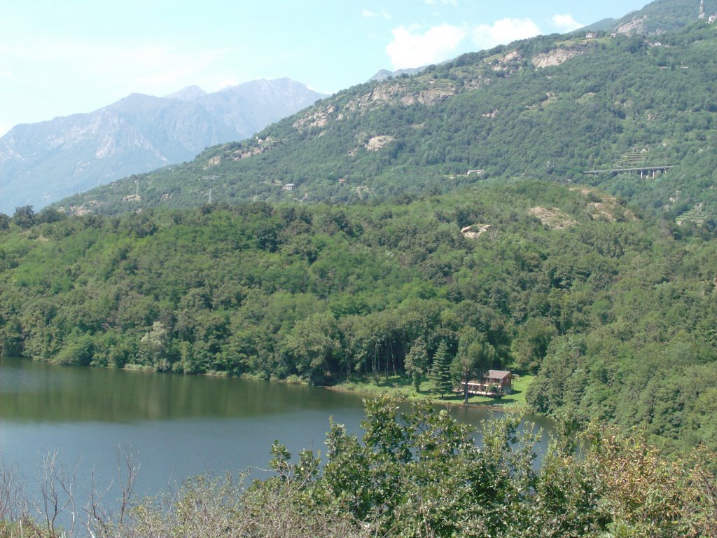 Passeggiata per il Lago Nero by Mononeuro