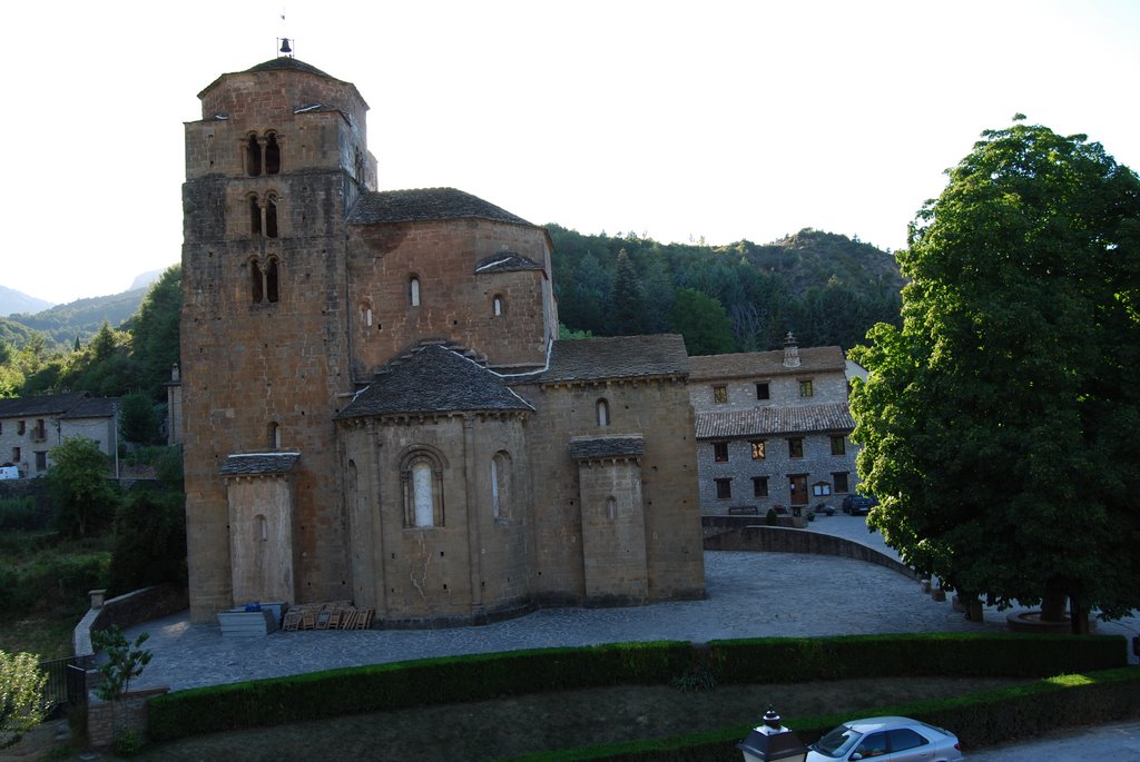 Santa Cruz de la Serós by Jandres.Y