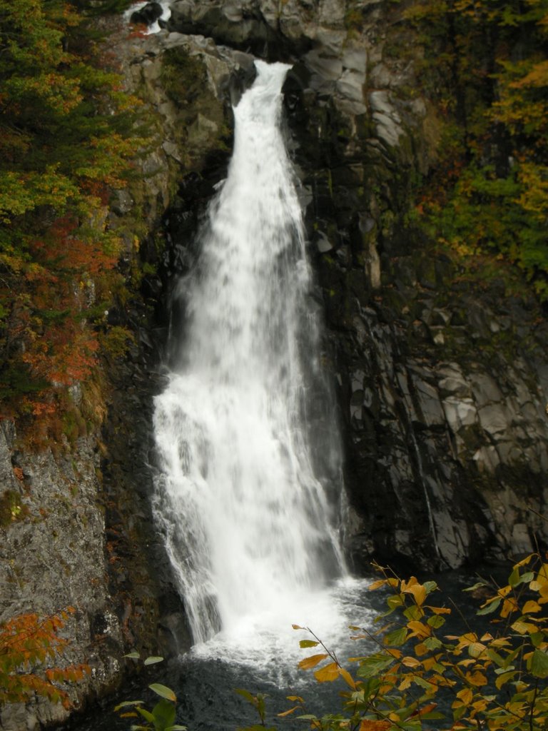 Hottai-no-taki fall,Yurihonjo city,15 Oct 2008　法体の滝（秋田県由利本荘市）平成２０年１０月１５日 by butch24h