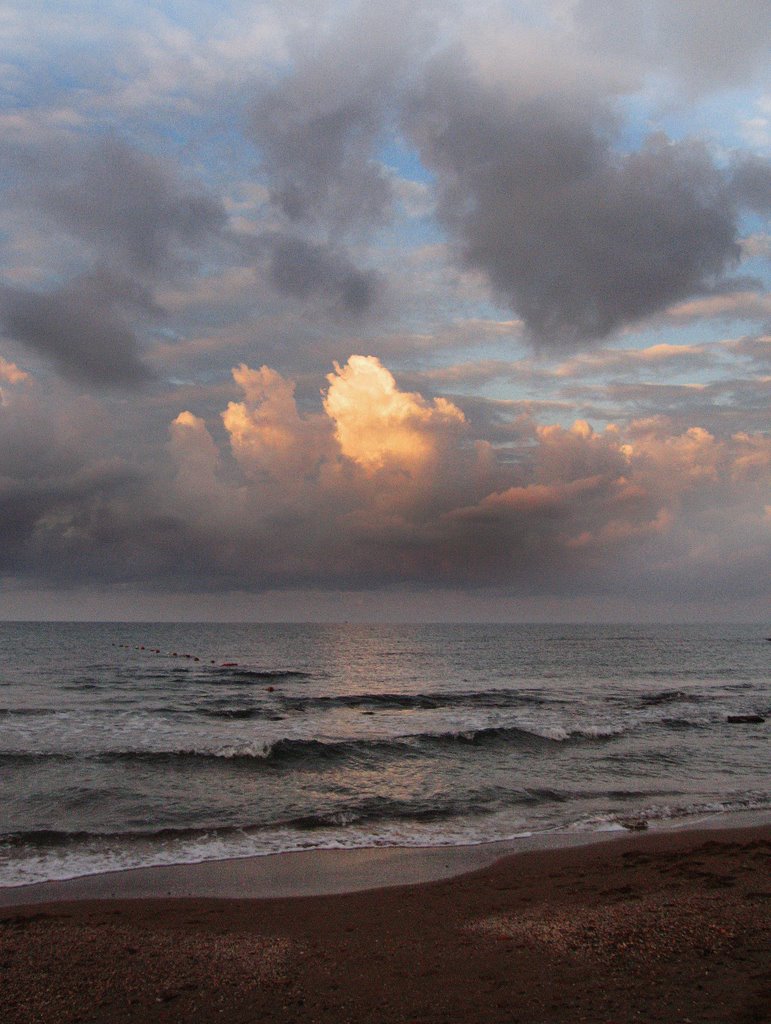 SEA & SIDE BEACH by the doctor