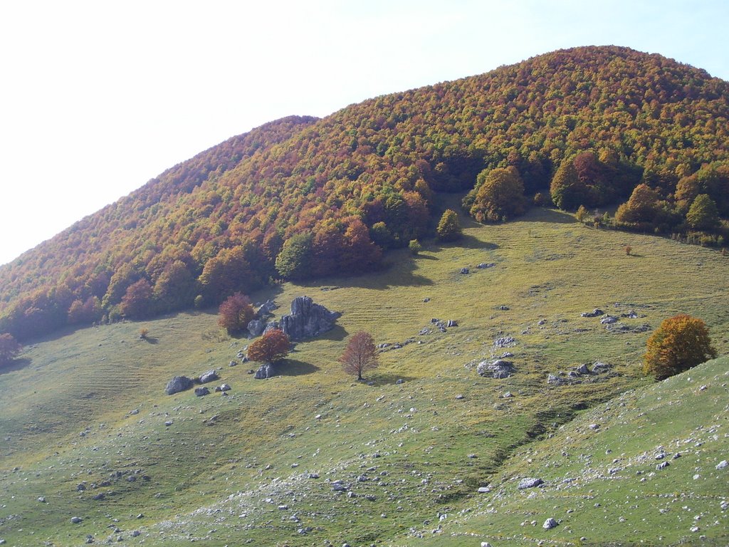 Abruzzo - autunno by maxfazio