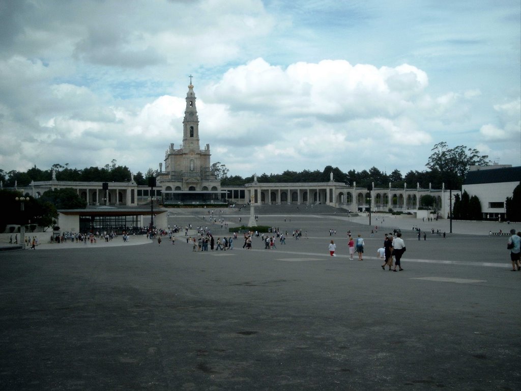 Fátima Basilika by Kuli_DD