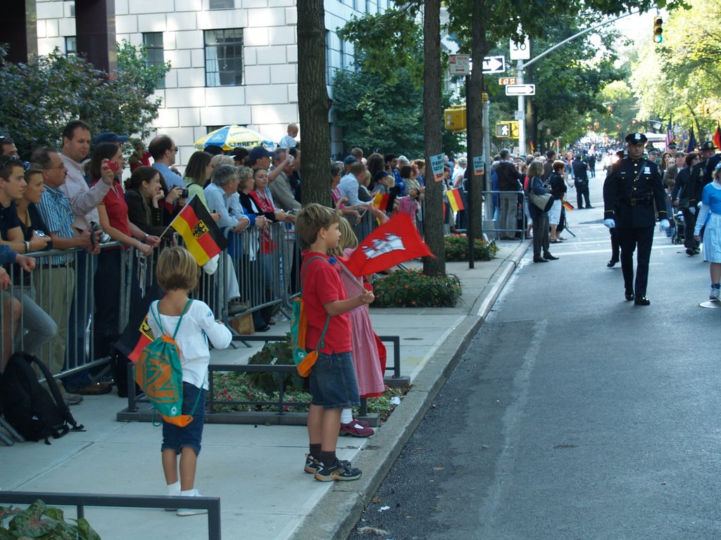 Steuben Parade 2008 5 th Av. NY by Arnold Schott