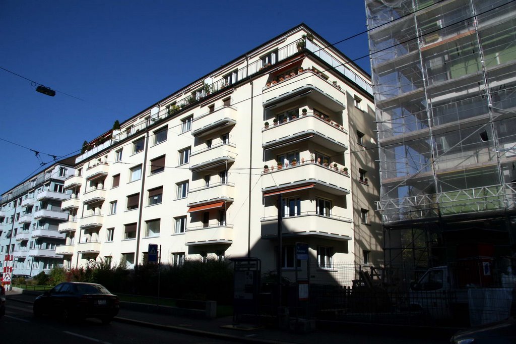 Wohnhaus am Zeltweg by Samuel Fausch