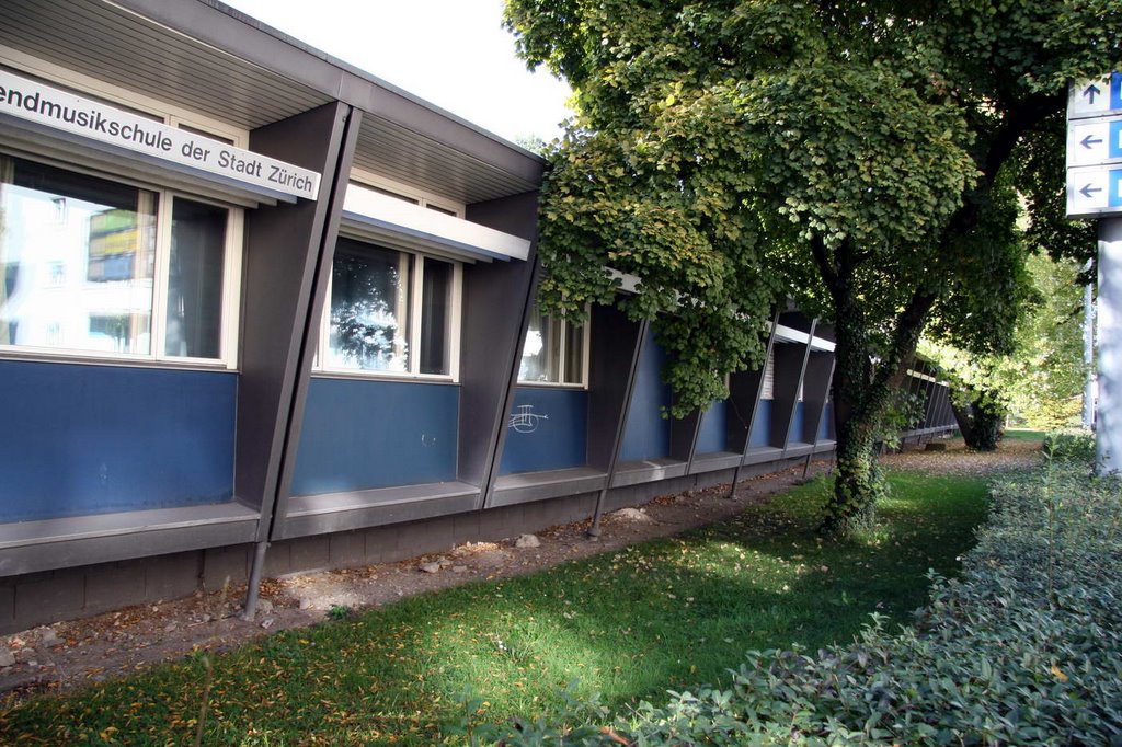 Pavillon Musikschule von der Strassenseite by vodua