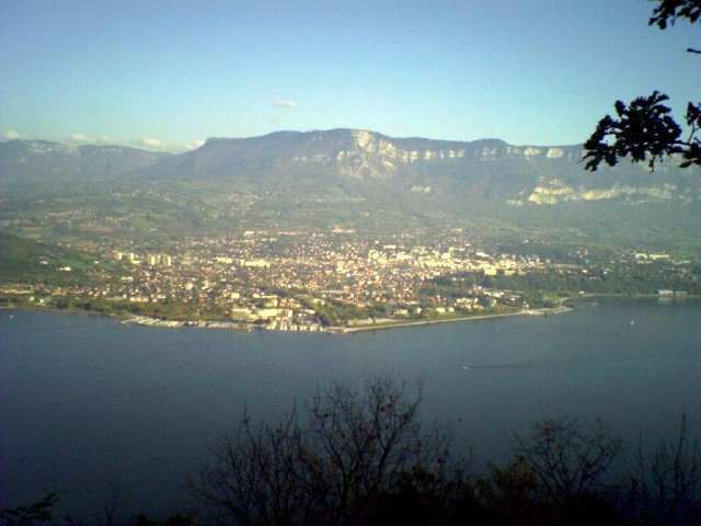 Notre Dame de l'étoile vue sur Aix les Bains by H2Fooko