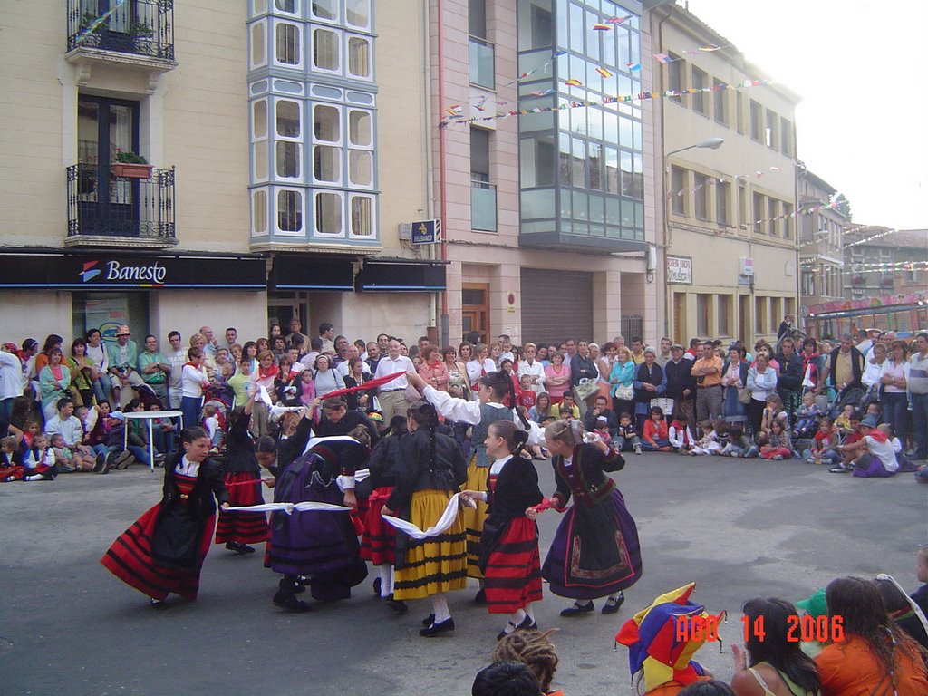 FIESTAS PATRONALES by ejauregi