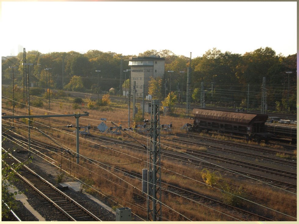 Güterbahnhof Ost by ostendfaxpost