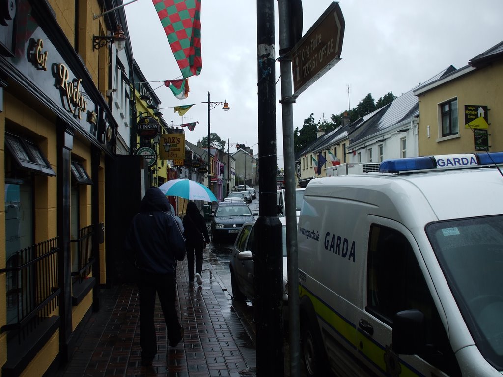 Irish backstreet in Castlebar by Lee Caine