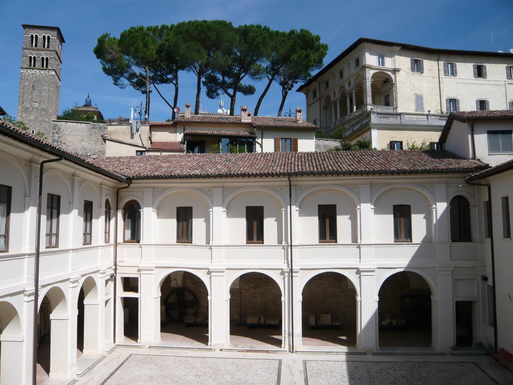 Chiostro dell'ex Convento di Santa Lucia by Agostino Salvi