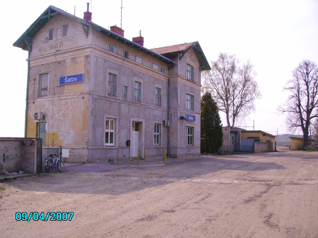 Station building by mejkič