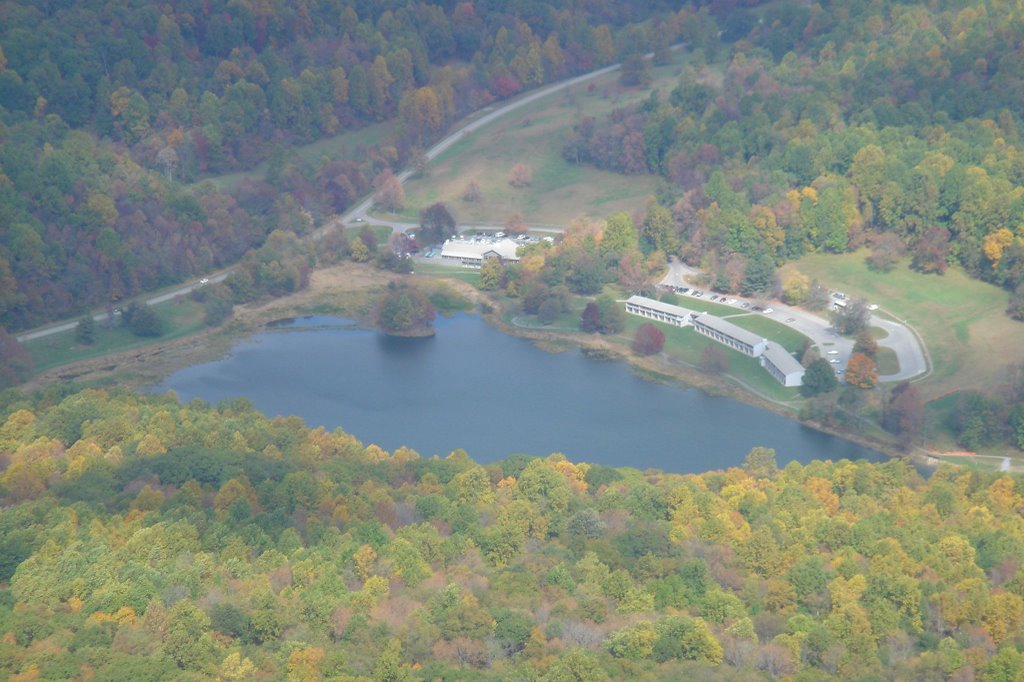 Peaks of otter Lodge zoom2 by DieselDucy