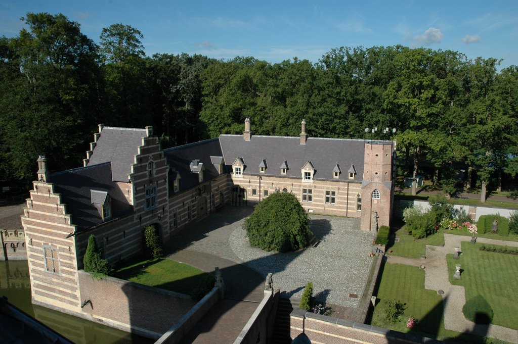 Kasteel heeswijk by KasteelHeeswijk