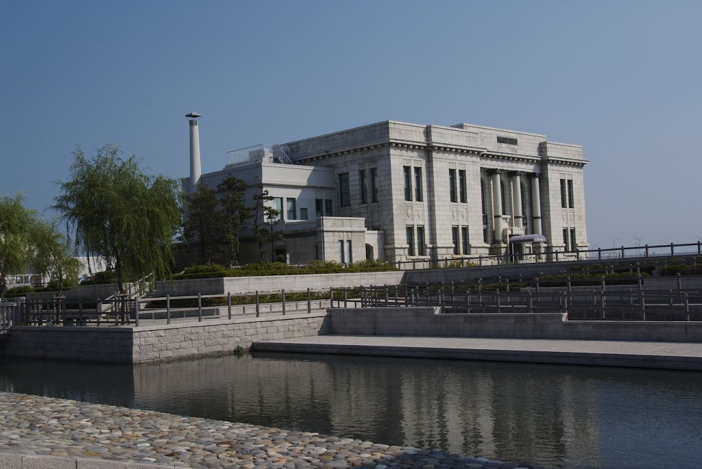 Former Daishi bank sumiyoshi-cho branch by saitomo