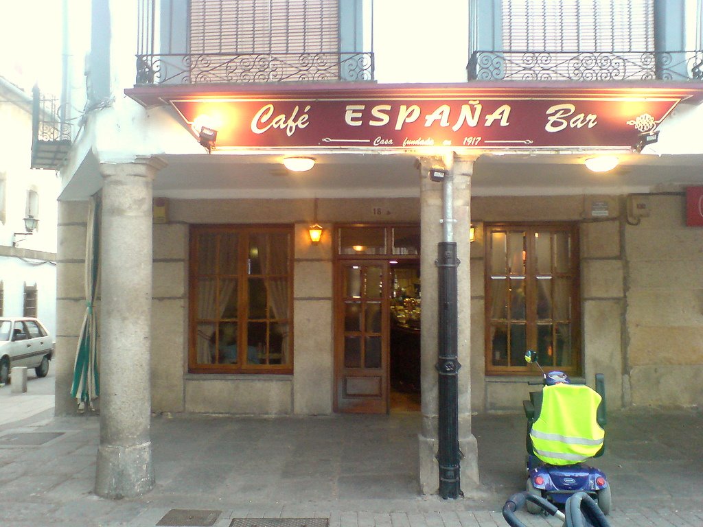 CAFE ESPANA, BARCO DE AVILLA, SPAIN by mickaul