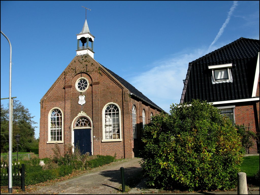 Overschild: Vm. Christelijk gereformeerde kerk by © Dennis Wubs