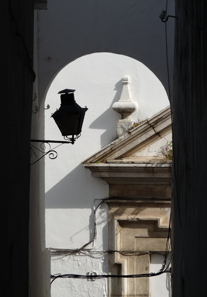 Arco en Arcos de la Frontera by José Ángel Sánchez F…