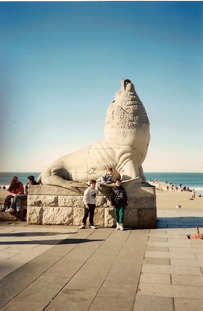 Que lindo es estar en mar del plata (8) by santiago furnari