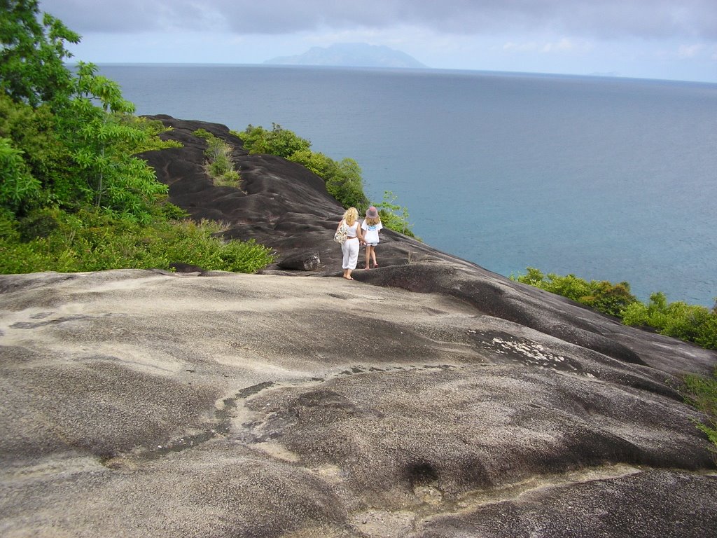 Anse Major Trail, Seychelles by gonzo45