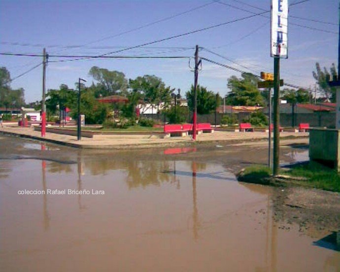 Morelos y Madero col. California by Rafael Briceño Lara