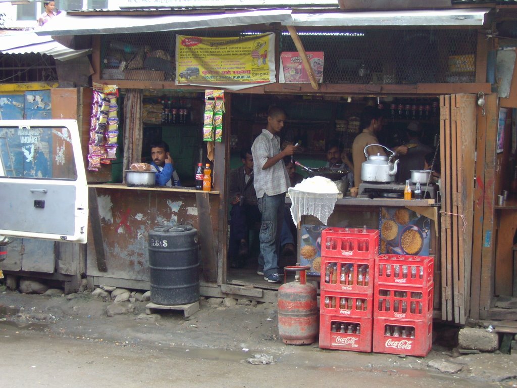 Dhaba in Barkot by atarax