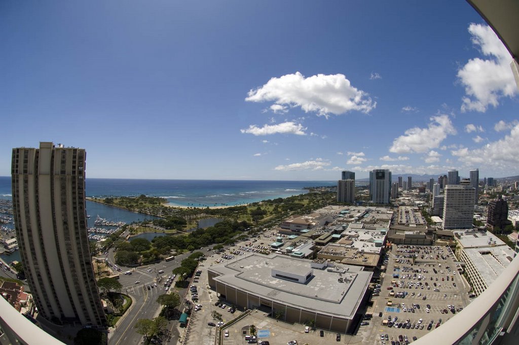 Ala Moana, Honolulu, HI, USA by CamMacMan