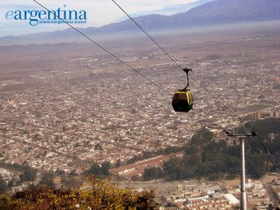 Teleférico de Salta by eargentina