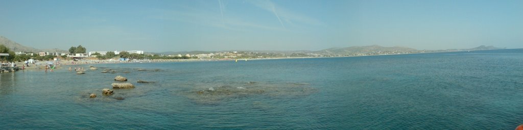 Panoramablick über unseren Heimatstrand by ScottyMcCoy