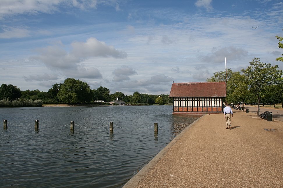 Hyde Park - The Serpentine by MB_P