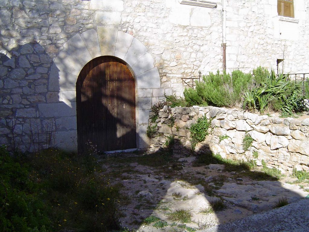 Sant Mateu, Castellón, Spain by Agustín Querol