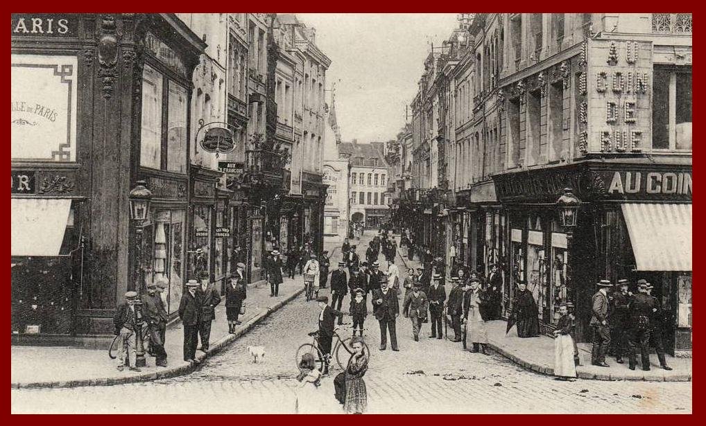 Rue de Paris vers 1900 by Jérémy Pureur