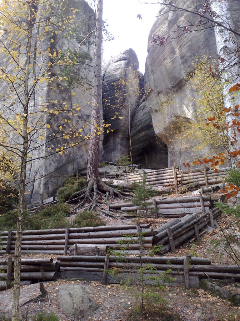 The Rock Town - Adrspach, Skalní město - Adršpach by Wilek