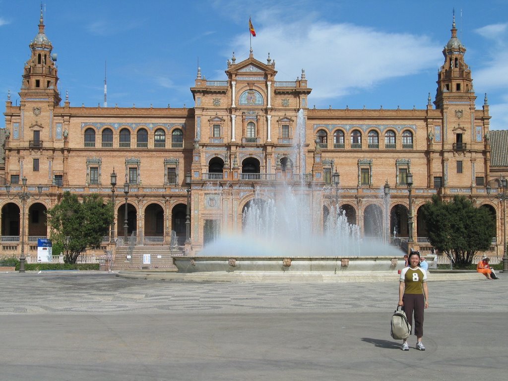 Sevilla by Alexander Dietzsch