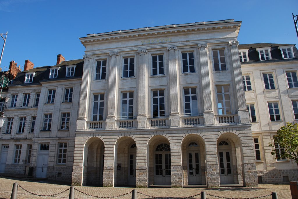 Arras: le theâtre renové by francoisdouchain