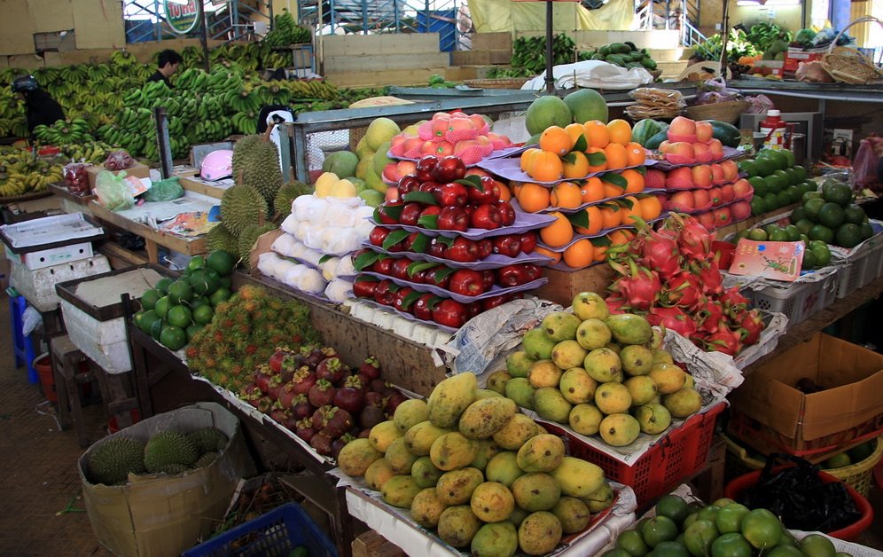 Dalat Market by Peter Nagel