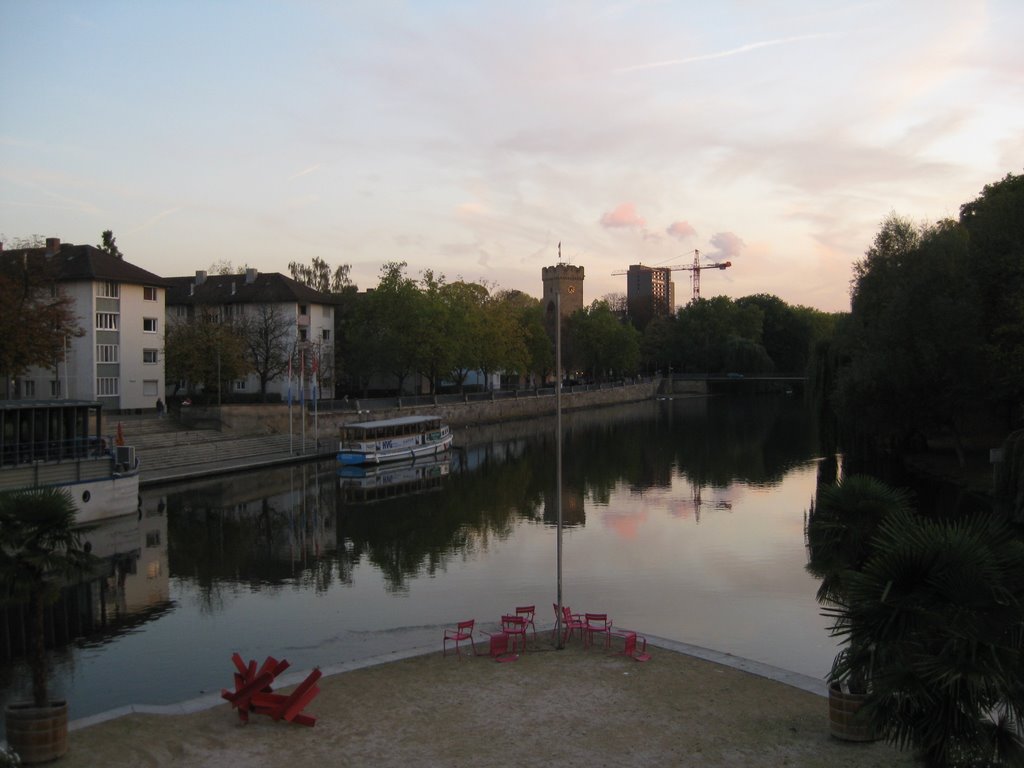 Heillbronn - Abend am "Neckar" von der "Friedrich-Ebert-Brücke" by Robert-68