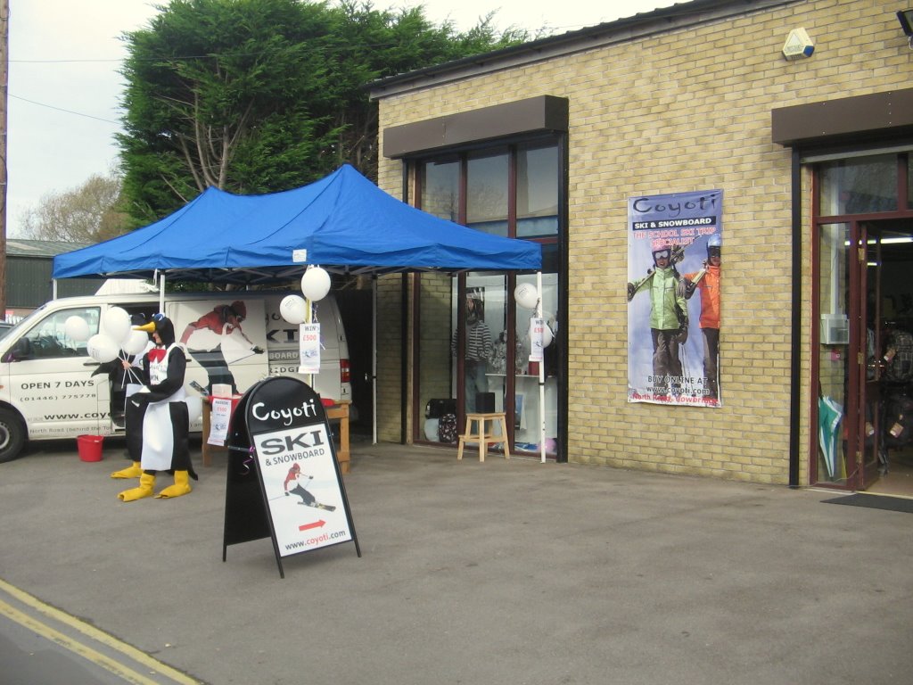 Coyoti Ski & Snowboard shop and its Penguin Cowbridge Vale of Glamorgan South Wales +441446 775778 by cowbridgeguide.co.uk