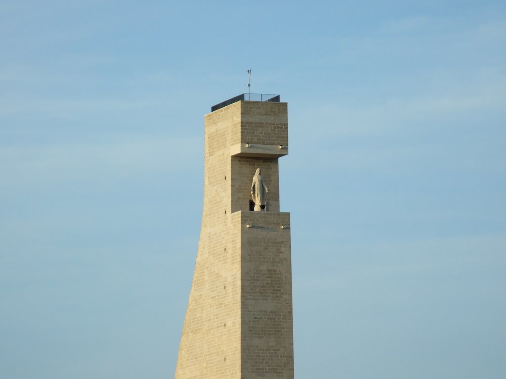 Monumento al Marinaio di Brindisi by mauriziopiccinni