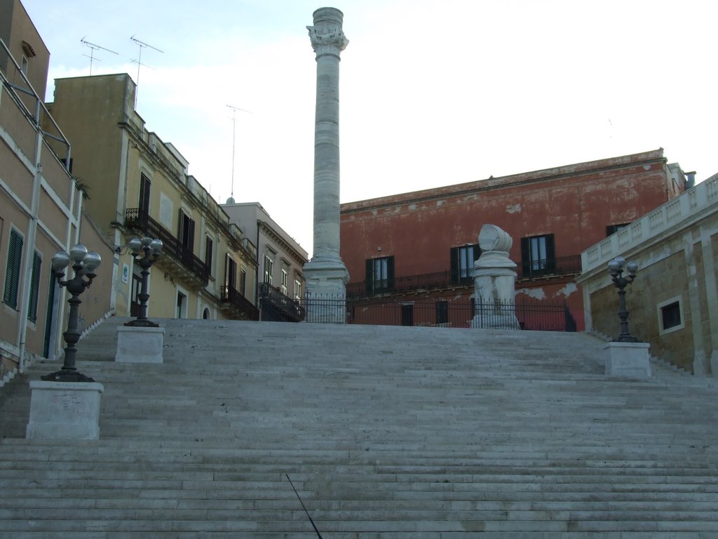 Scalinata e Colonne Romane di Brindisi by mauriziopiccinni