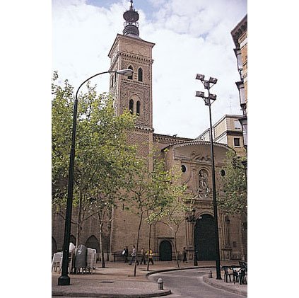 Iglesia de San Miguel by Logar