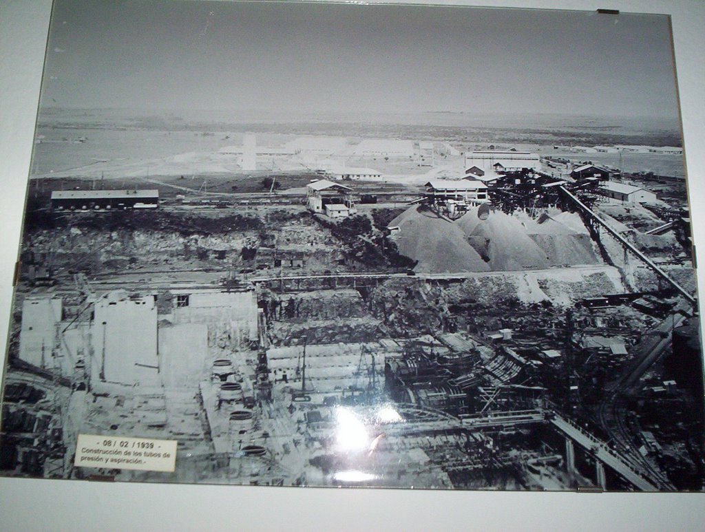 CONTRUÇÃO DA USINA DO RINCON DE BONETE EM FEV/ 1939 - PASO DE LOS TOROS - URUGUAI by Marcirio Dias Leite