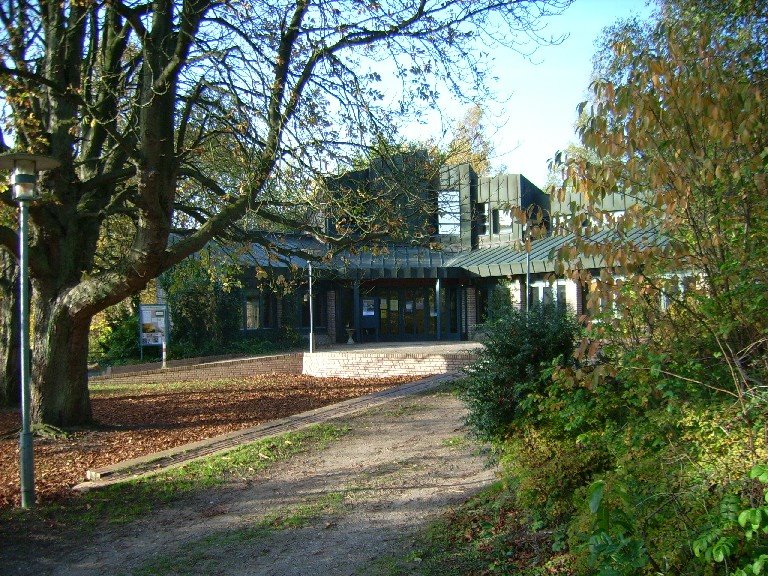 Claus-Harms Kirche, Kiel-Hammer by U.Schultz