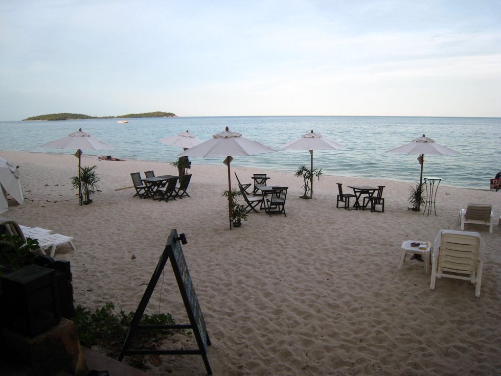 Koh Samui Buri Rase Beach Dinner by lumpic