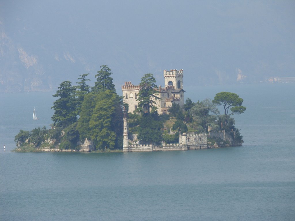 Isola di Loreto.JPG by hotzenwaldelch