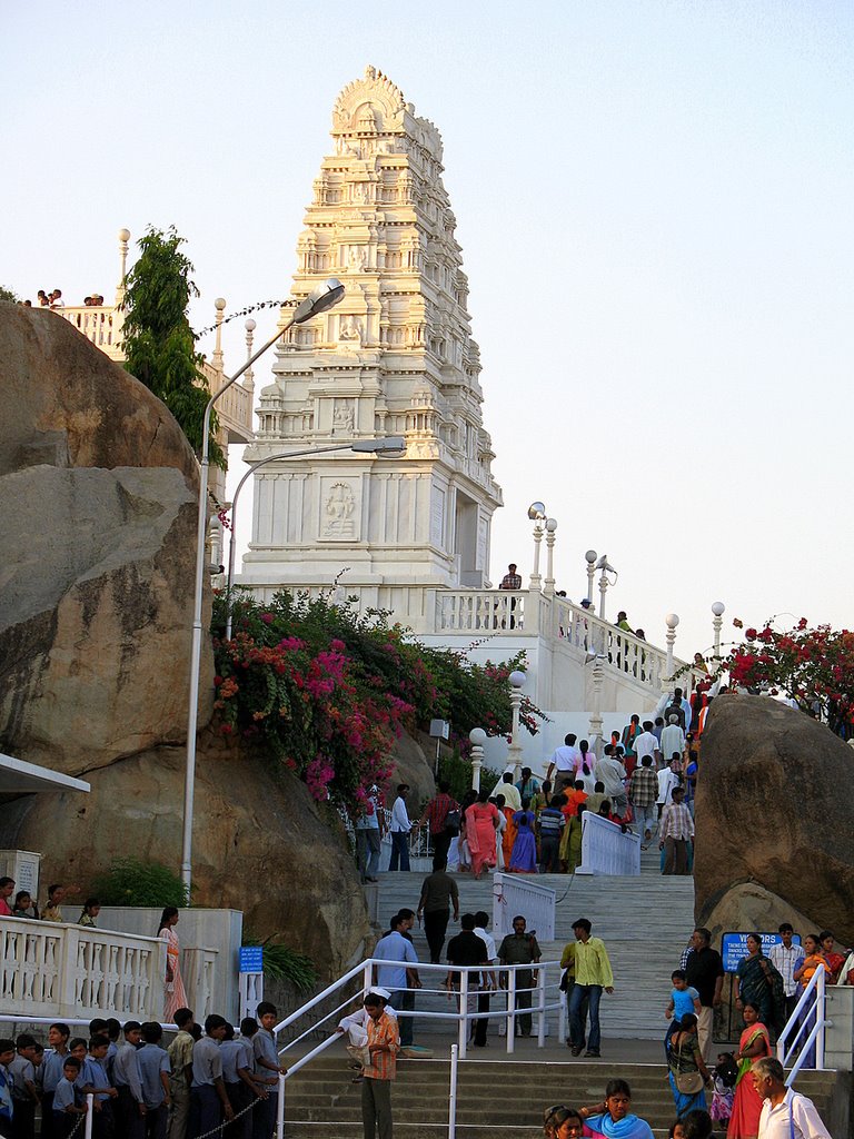 Birla Temple by joelnewell