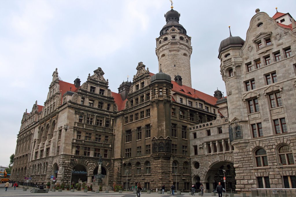 Neues Rathaus Leipzig by Bert Kaufmann