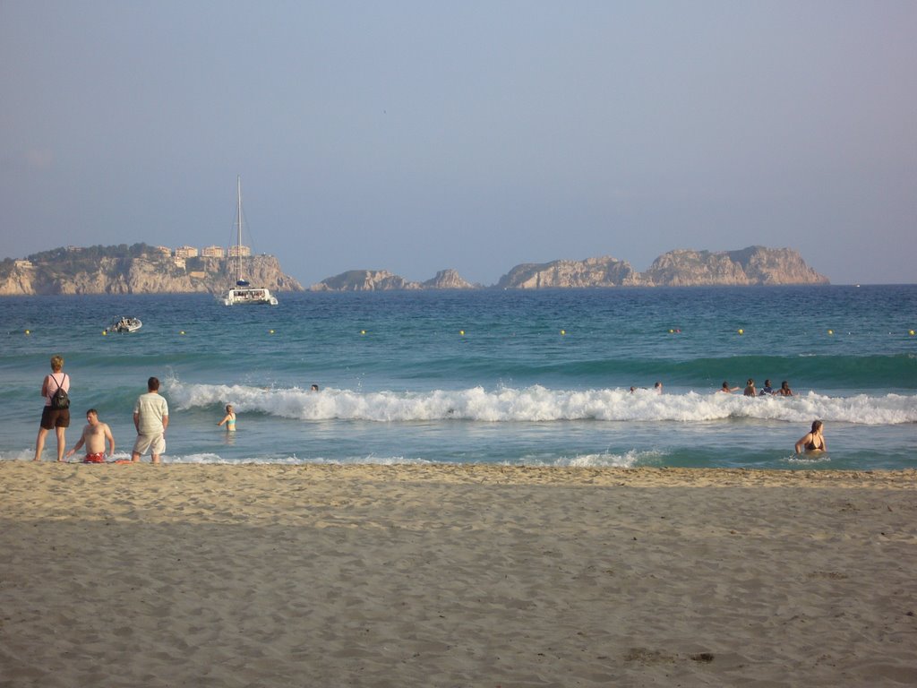 Strand von Peguera by Kalupima