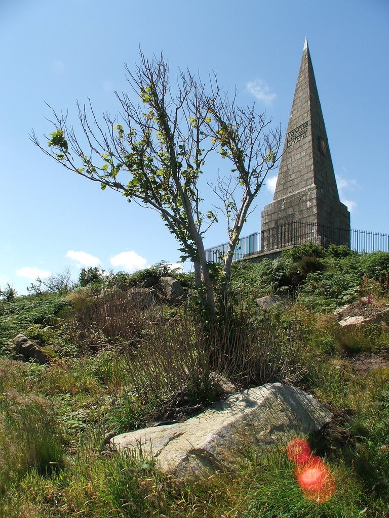 Knill's Monument by Tristan Barratt