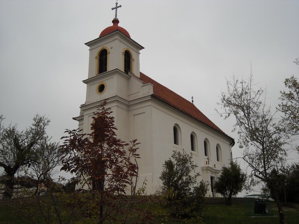 Havi-hegyi church by Teddy Rácz